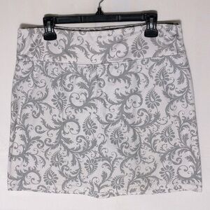 Seg’ments White Grey Floral Activewear Mini Skort L